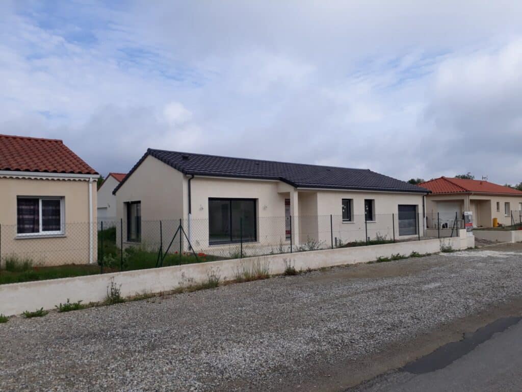 Réalisation d&rsquo;une maison neuve contemporaine à Romans