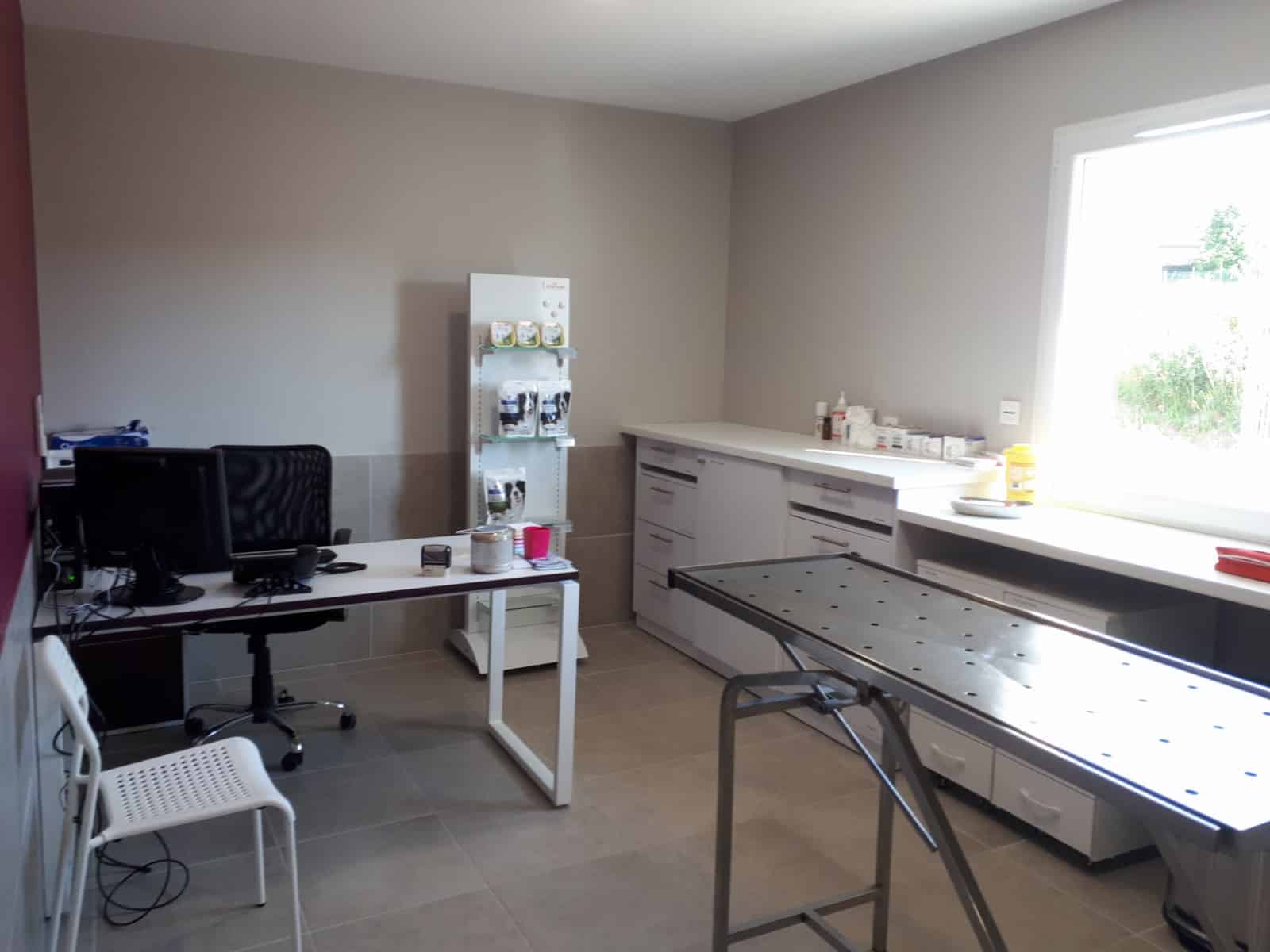 salle-de-soins-chiens Construction clinique vétérinaire dans la Drôme